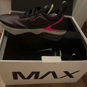 Nike adapt auto max